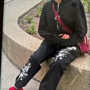 Missing: Kyleen Hunter-17 year old Female from Corona LRT station (Jasper Avenue and 107 Street),Edmonton, Alberta, Canada