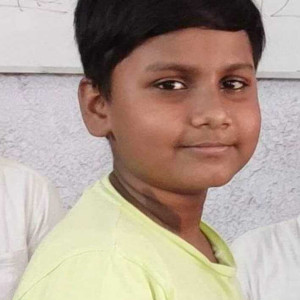 Missing: Mohammad Maaz-10 year old Male from 132/99 Chedi Pahalwan ka Chauraha, Babu Purwa, Kidwai Nagar, Kanpur, UP